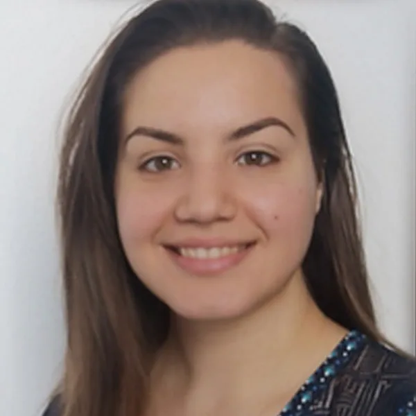 Iris Linza, French teacher from Lyon